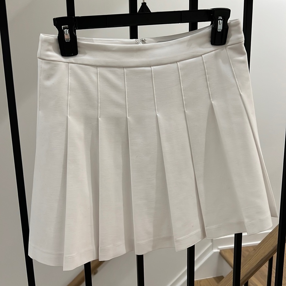Aritzia Sunday Best tennis skirt